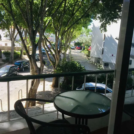 Holidays Apartamento *