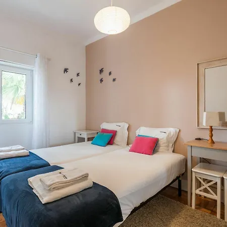 Holidays Apartamento *